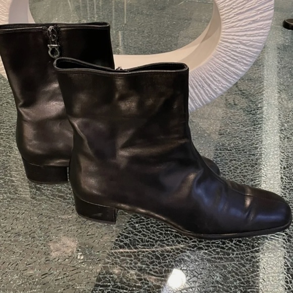 LIKE NEW Salvatore Ferragamo Narrow Leather Boots - Picture 1 of 4